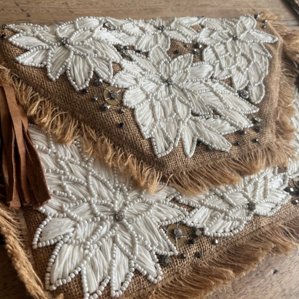 Elegant White and Brown Floral Clutch/Cross Body - Picture 5 of 5